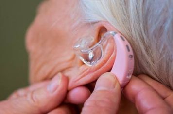 A Prefeitura Municipal de Vargem, por meio do Departamento Municipal de  Saúde, fez a aquisição de 20 (vinte) aparelhos auditivos através de um convênio com a ATEAL Jundiaí para os pacientes que aguardavam a mais de 3 anos na fila de espera do SUS.
